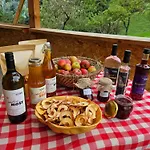 Turisticna Kmetija Susek Farmház