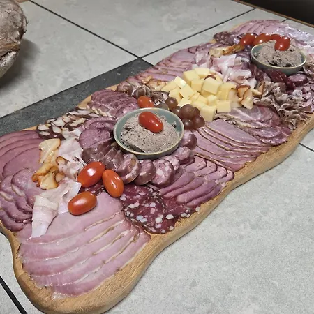 Turisticna Kmetija Susek * Muta